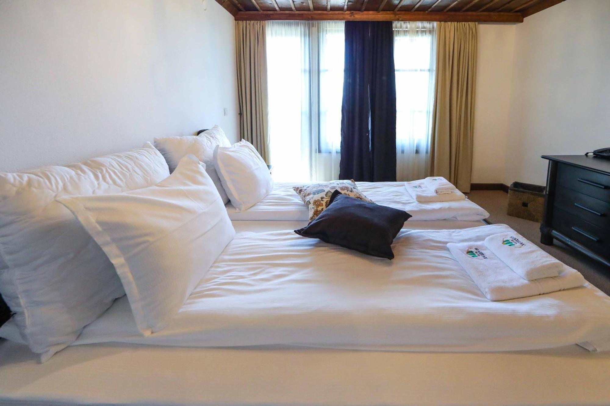 Hotel Leshten Værelse billede