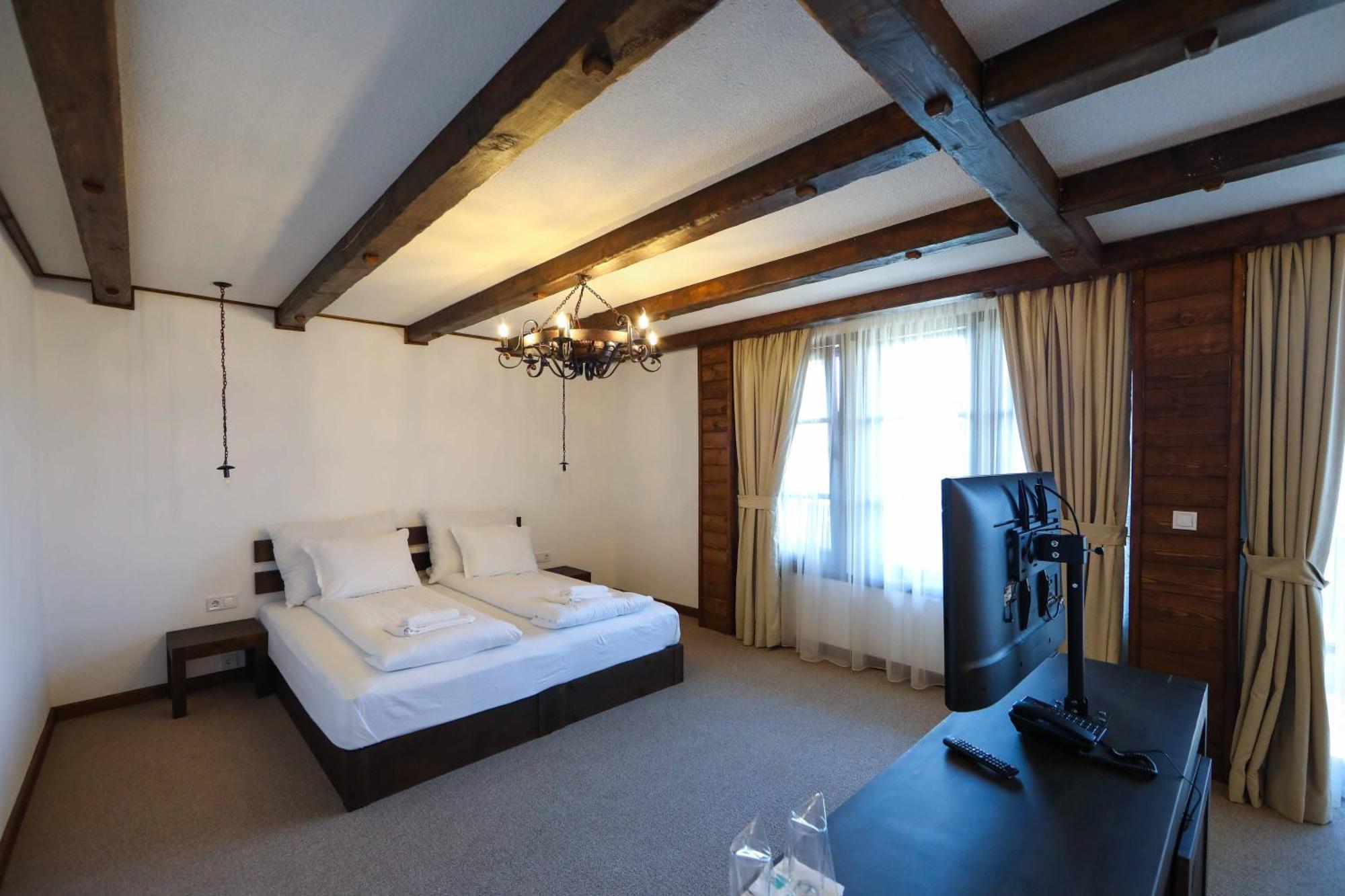 Hotel Leshten Værelse billede