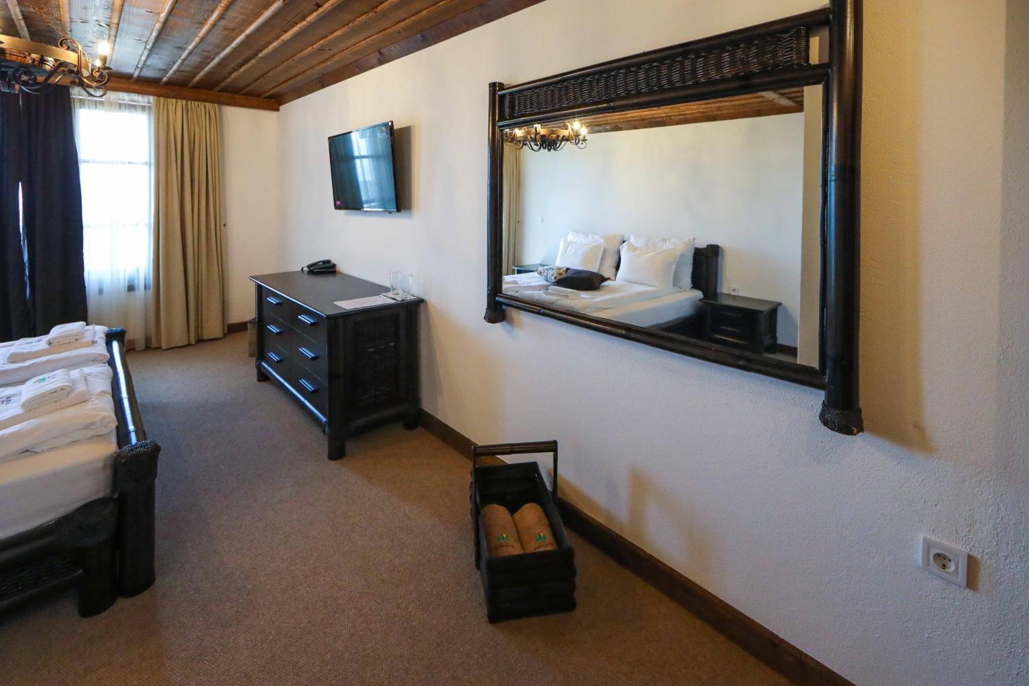 Hotel Leshten Værelse billede